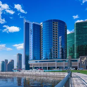Radisson Blu Hotel, Waterfront דובאי